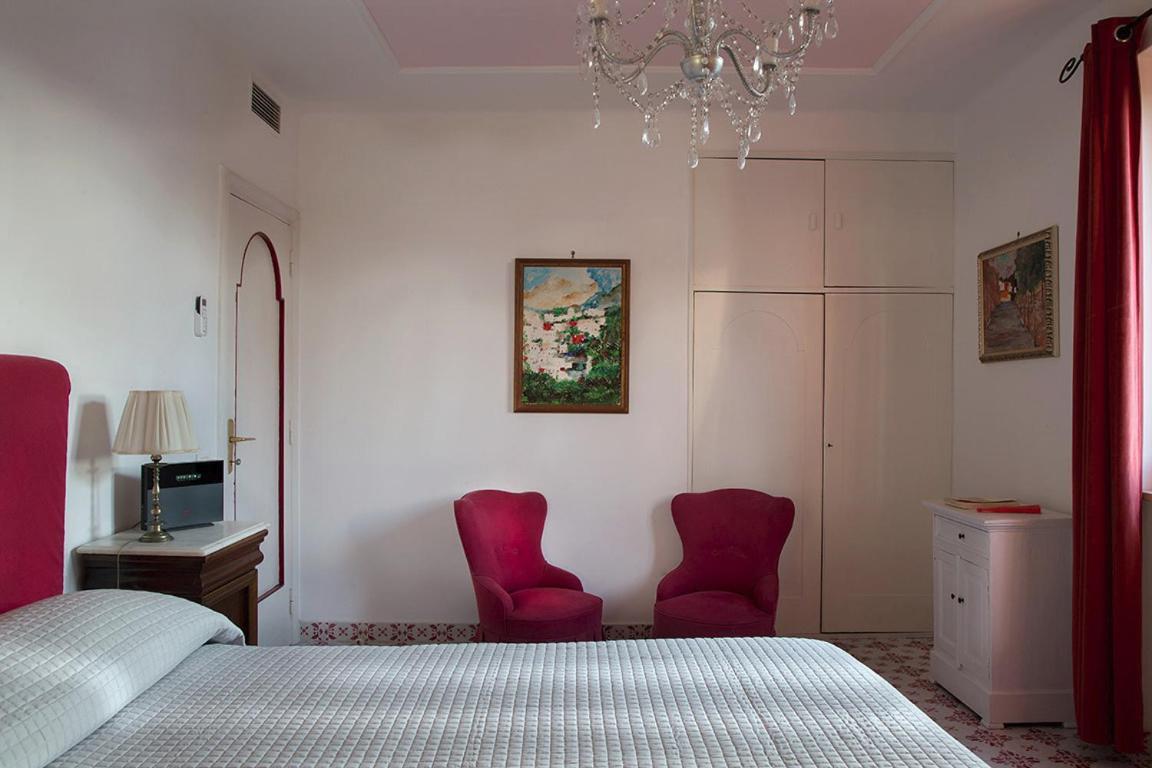 Villa Gianturco - Luxury In The Green Island イスキア島 エクステリア 写真