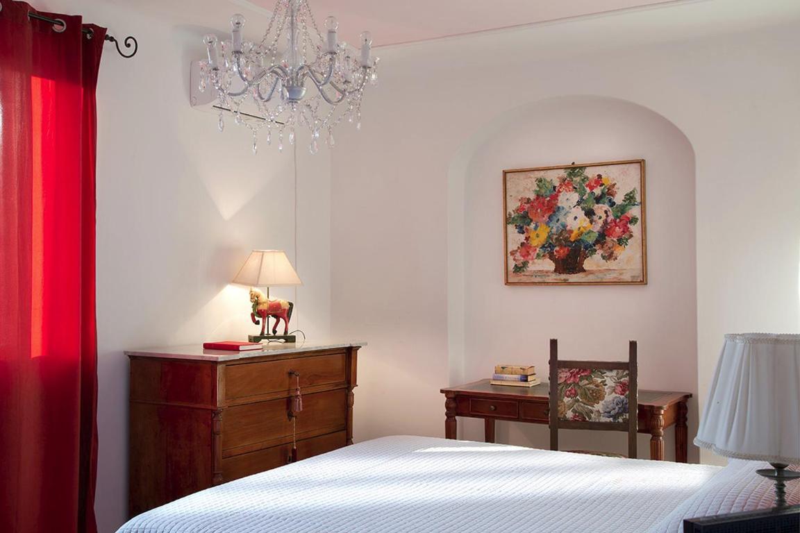 Villa Gianturco - Luxury In The Green Island イスキア島 エクステリア 写真