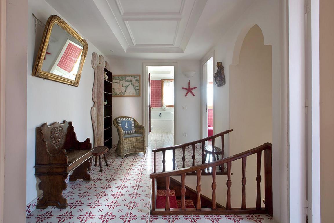 Villa Gianturco - Luxury In The Green Island イスキア島 エクステリア 写真